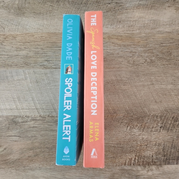 Romance Book Bundle Spoiler Alert & The Spanish Love Deception - Picture 7 of 10